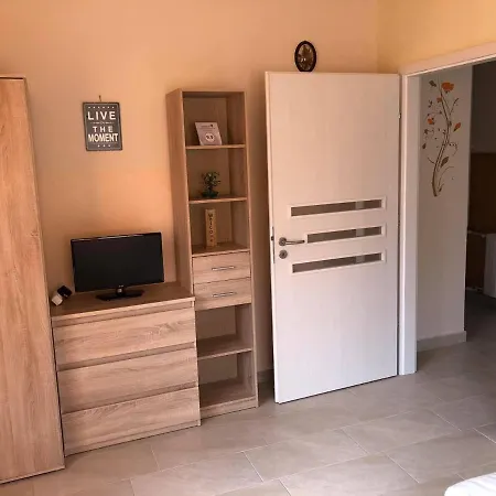 Adel Apartman Sárvár Exterior foto