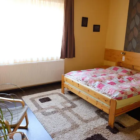 Adel Apartman Sárvár Exterior foto